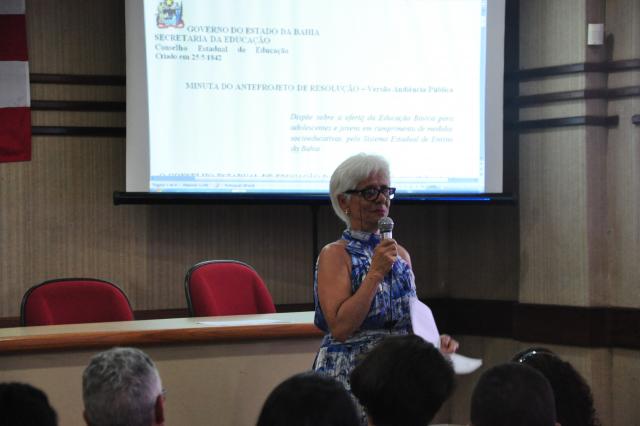O Auditório do Centro Estadual de Educação Profissional da Bahia (Água de Meninos, Calçada) ficou lotado, segunda-feira (29/01/2018), para a Audiência Pública que apresentou e colocou em discussão o Anteprojeto de Resolução que dispõe sobre a Oferta da Educação Básica para Adolescentes e Jovens em Cumprimento de Medidas Socioeducativas, pelo Sistema Estadual de Ensino.