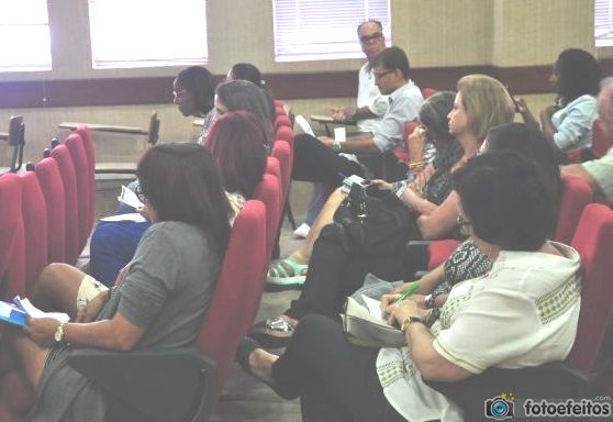 O Conselho Estadual de Educação da Bahia (CEE/BA) iniciou suas Sessões Plenárias do ano de 2018 nesta segunda-feira (22/01). A pauta foi dedicada à exposição, por parte dos representantes dos diversos setores do órgão, dos relatórios de suas ações e projetos desenvolvidos em 2017. 