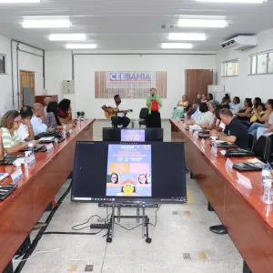 CEE-BA homenageia mulheres em sessão plenária
