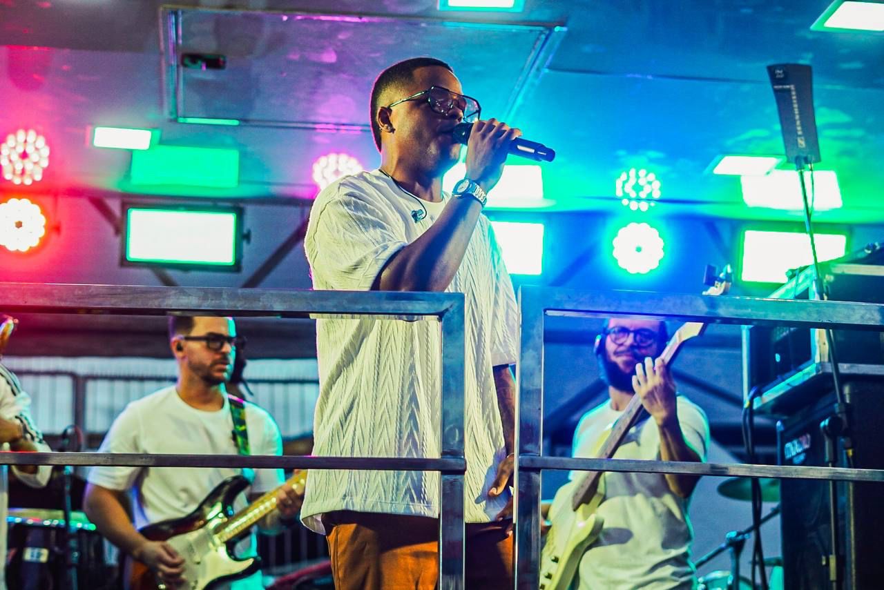 1 Palco Bel da Bonita _ Projeto Hollywood_Crédito Mariana Ayumi Hama