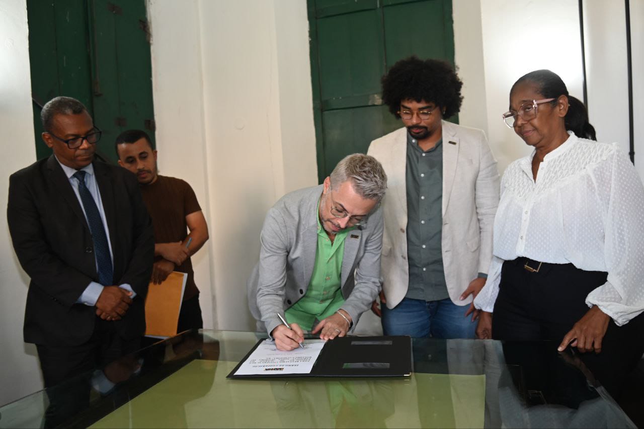 SecultBA e Prefeitura de Cachoeira assinam  Termo de Cooperação para restauro de imagens sacras