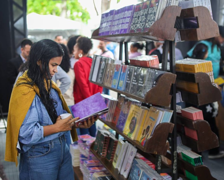 Flica 2025: Governo do Estado promove cultura, educação e fortalecimento do afroempreendedorismo na maior festa literária do Norte/Nordeste