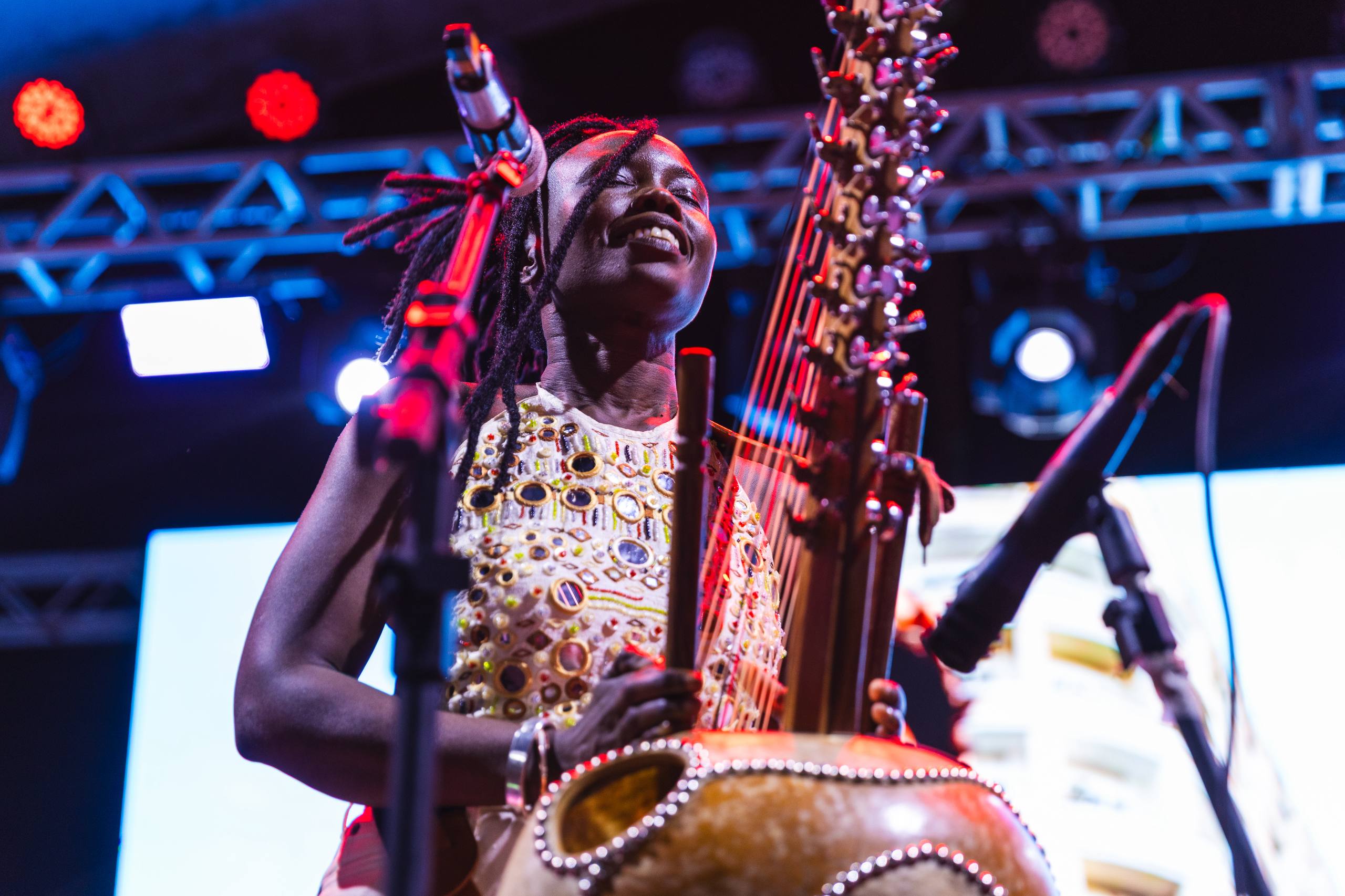 Do Senegal à Bahia: Senny Camara e Márcia Short exaltam conexão ancestral no Pelourinho