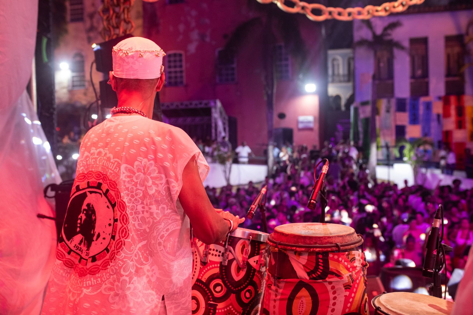 Nas ruas e nos palcos: segunda (5) no Pelô abriu a semana com diversidade sonora para todos os públicos