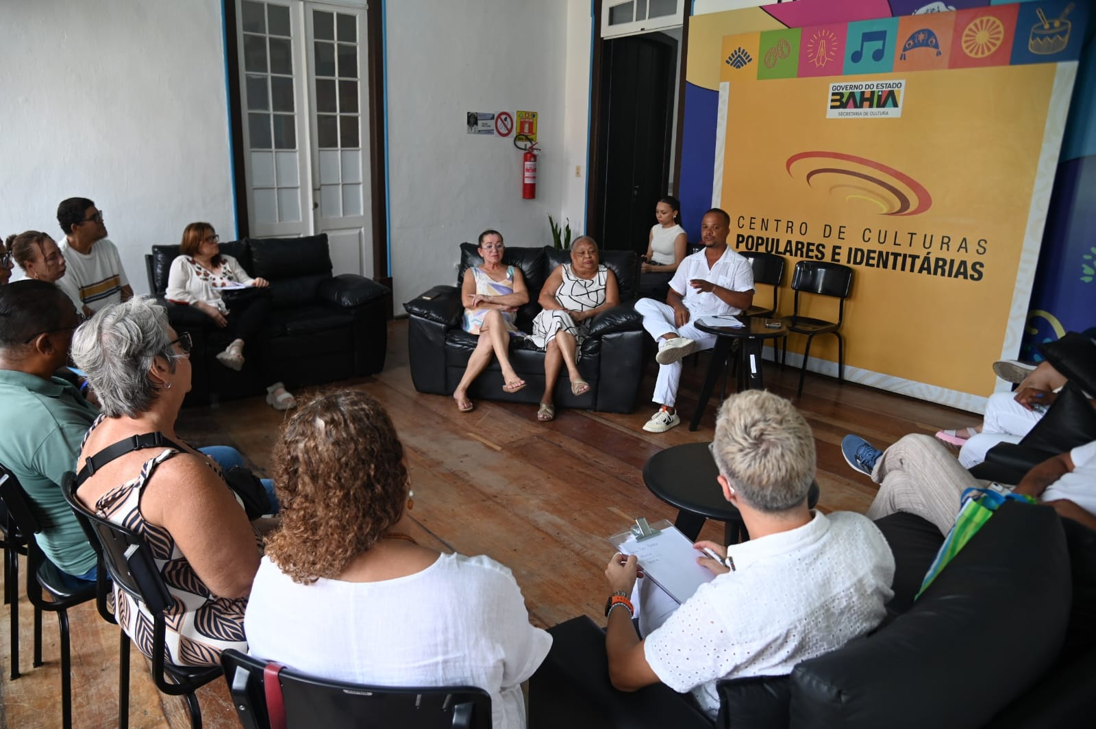 Reunião com comerciantes do Largo Pedro Archanjo