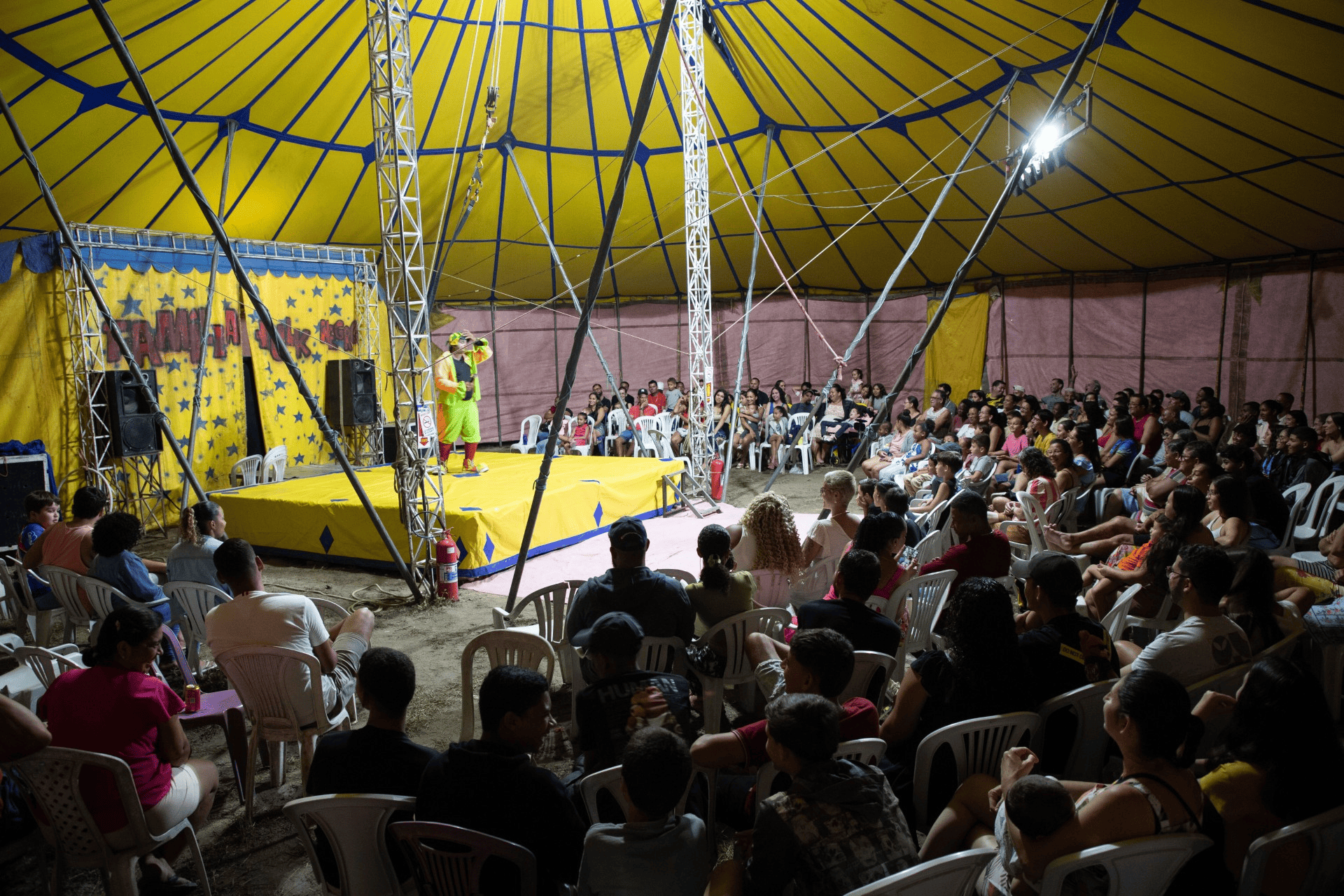 Funceb celebra o Dia do Circo com espetáculo gratuito em Camaçari