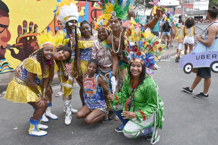 Foliões do Commanches