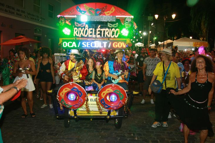 Desfile do Rixô Elétrico no 2º Encontro de Microtrio e Nanotrio