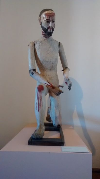 Senhor dos Passos_Madeira policromada_Século XIX