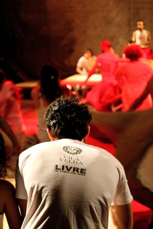Universidade LIVRE do Teatro Vila Velha