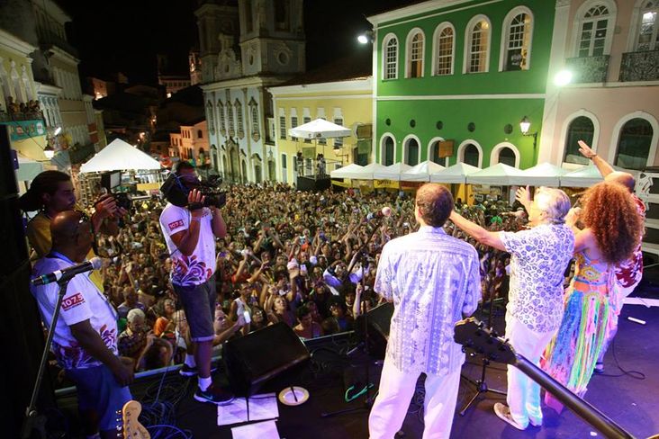 Caetano no Carnaval do Pelô