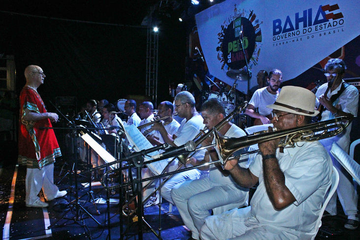 Orquestra Sérgio Benutti carnavaliza o Largo Pedro Archanjo