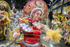 Bakoma encanta público 