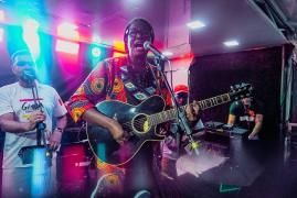 1  Palco Bel da Bonita _ Gilsam_Crédito Mariana Ayumi Hama.jpg