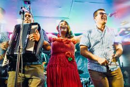 15 Palco Bel da Bonita _ Os Bambas do Nordeste_Crédito Mariana Ayumi Hama.jpg