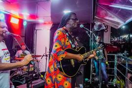 5 Palco Bel da Bonita _ Gilsam_Crédito Mariana Ayumi Hama.jpg