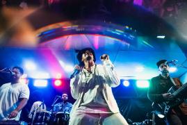 6 Palco Bel da Bonita _ Dom Maths_Crédito Mariana Ayumi Hama.jpg