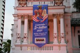 (03) Comenda 2 de Julho homenageia artistas e lideranças religiosas em cerimônia no MAC Bahia_Crédito Fernando Barbosa Ascom IPAC.jpg