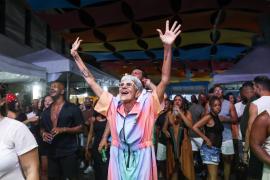 Das oficinas aos palcos 