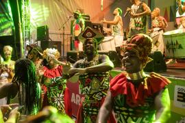 Muito samba, força dos blocos afros e cena contemporânea movimentaram o Pelourinho