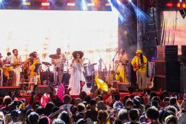 14.02 Praça das Artes - MARIENE DE CASTRO - Juan Suzart (1).jpg