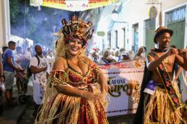 16.02 LAROYE ARRIBA - Lucas Rosario (1).jpg