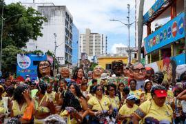 Mamulengo transformou a avenida em um palco de fantasia