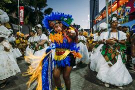 Commanche do Pelô desfilou no Campo Grande celebrando 52 anos de resistência e tradição
