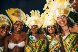 Commanche do Pelô desfilou no Campo Grande celebrando 52 anos de resistência e tradição