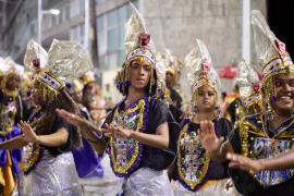 Bloco Afro Jogo de Ifá desfilou com trajes inspirados no Egito