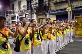 Bloco Afro Jogo de Ifá desfilou com trajes inspirados no Egito