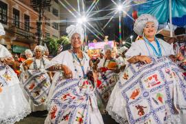 Cortejo Afro leva para a avenida um espetáculo de ancestralidade, força e elegância