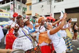 Bloco Reduto do Samba marcou presença na Mudança do Garcia