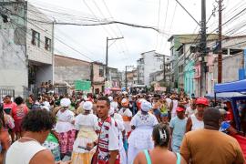 Bloco Reduto do Samba marcou presença na Mudança do Garcia