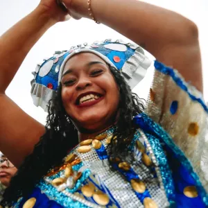 Bloco Muzembela exalta Iemanjá e cultura afro no Circuito Pérola Negra da Micareta de Feira