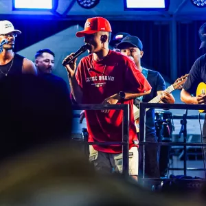 Pagode romântico do grupo Oz Pretus embala Palco Bel da Bonita 