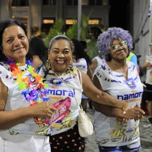 Associados do Bloco Namoral celebram a força da comunidade e mantêm viva a tradição do samba no Carnaval de Salvador 2026