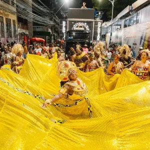 Carnaval Ouro Negro