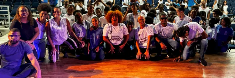 Dançando as encruzilhadas