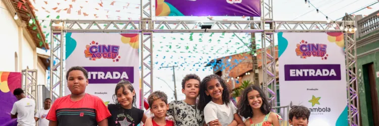 crianças no cine ao céu