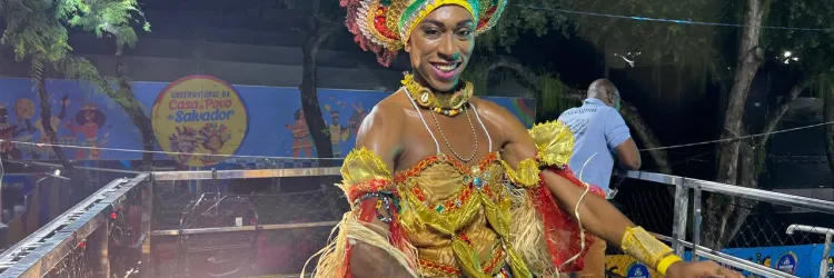  Muzenza revoluciona com primeira rainha trans do Carnaval 