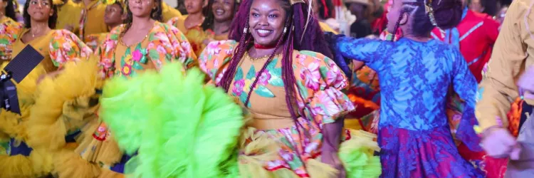 Forró, beleza e tradição: Bambas do Nordeste fazem público do Palco Bel da Bonita dançar no ritmo junino