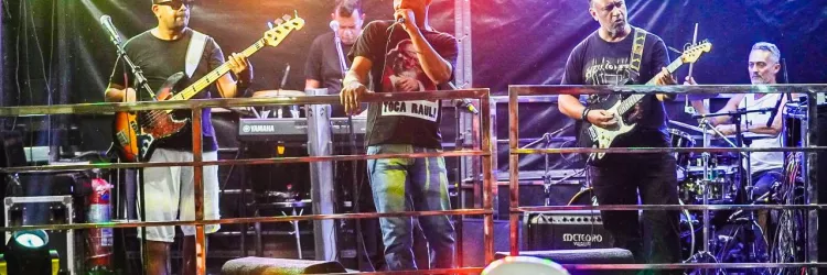 Banda Toca Raul leva o rock para Micareta de Feira de Santana
