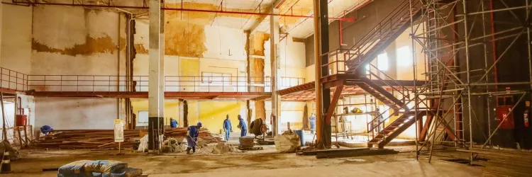 Teatro Castro Alves recebe visita do governador e avança em  obras de requalificação com investimento histórico de R$ 260 milhões