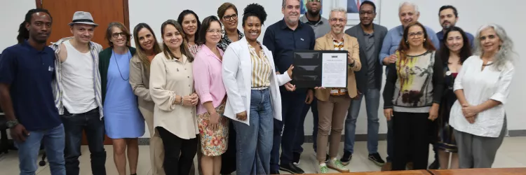 Governo da Bahia adquire mais de 14 mil livros para bibliotecas públicas com recursos da PNAB