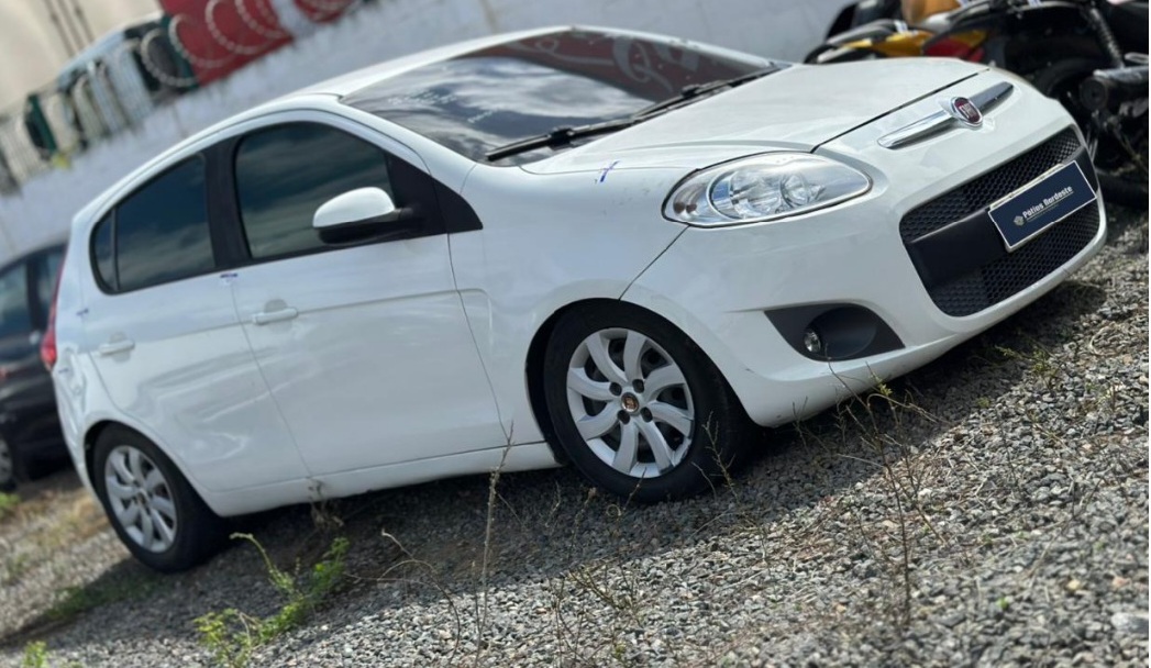 Foto de carro para leilão