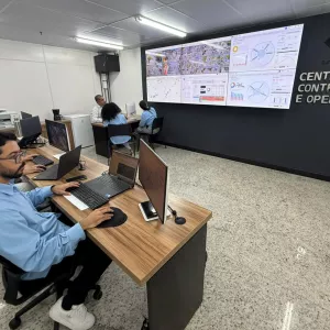 Sala foi montada para monitorar o sistema viário em cidades do interior do estado e colaborar com a segurança pública 