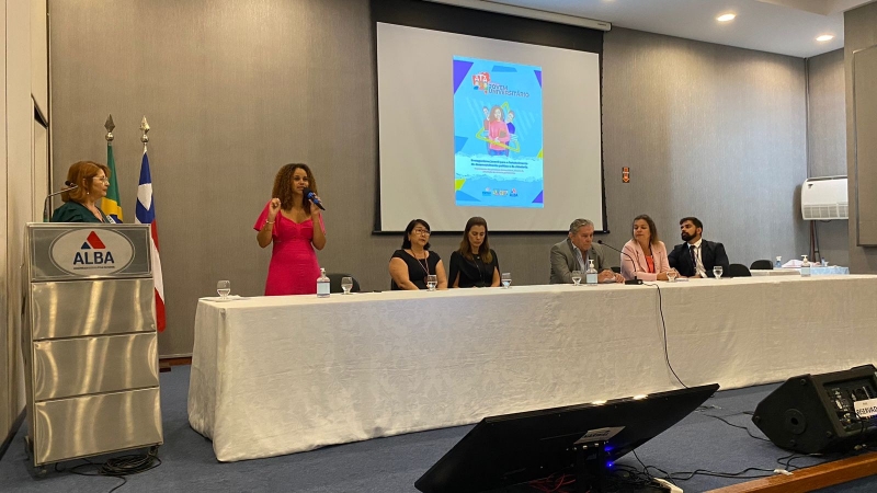 Estudantes universitários assumem papel de jovens deputados na Assembleia Legislativa da Bahia