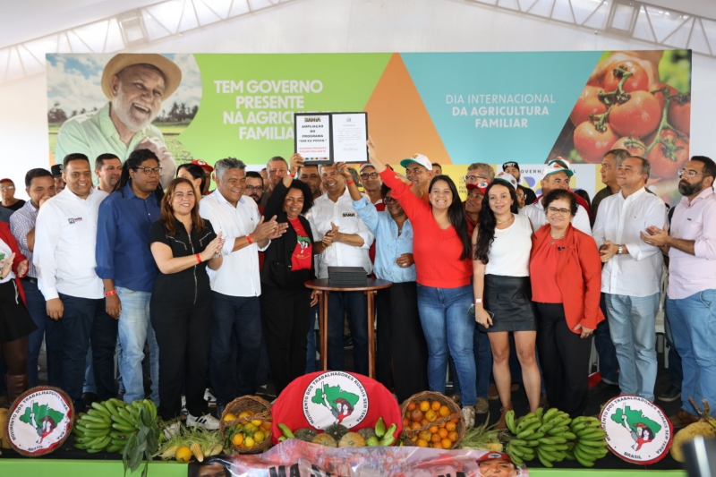 Em Vitória da Conquista, Governo do Estado anuncia ampliação do Programa de Alfabetização