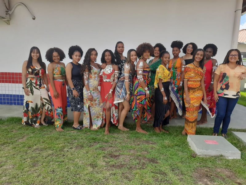Estudantes celebram o Dia Internacional da Mulher Negra Latino-Americana e Caribenha com atividades